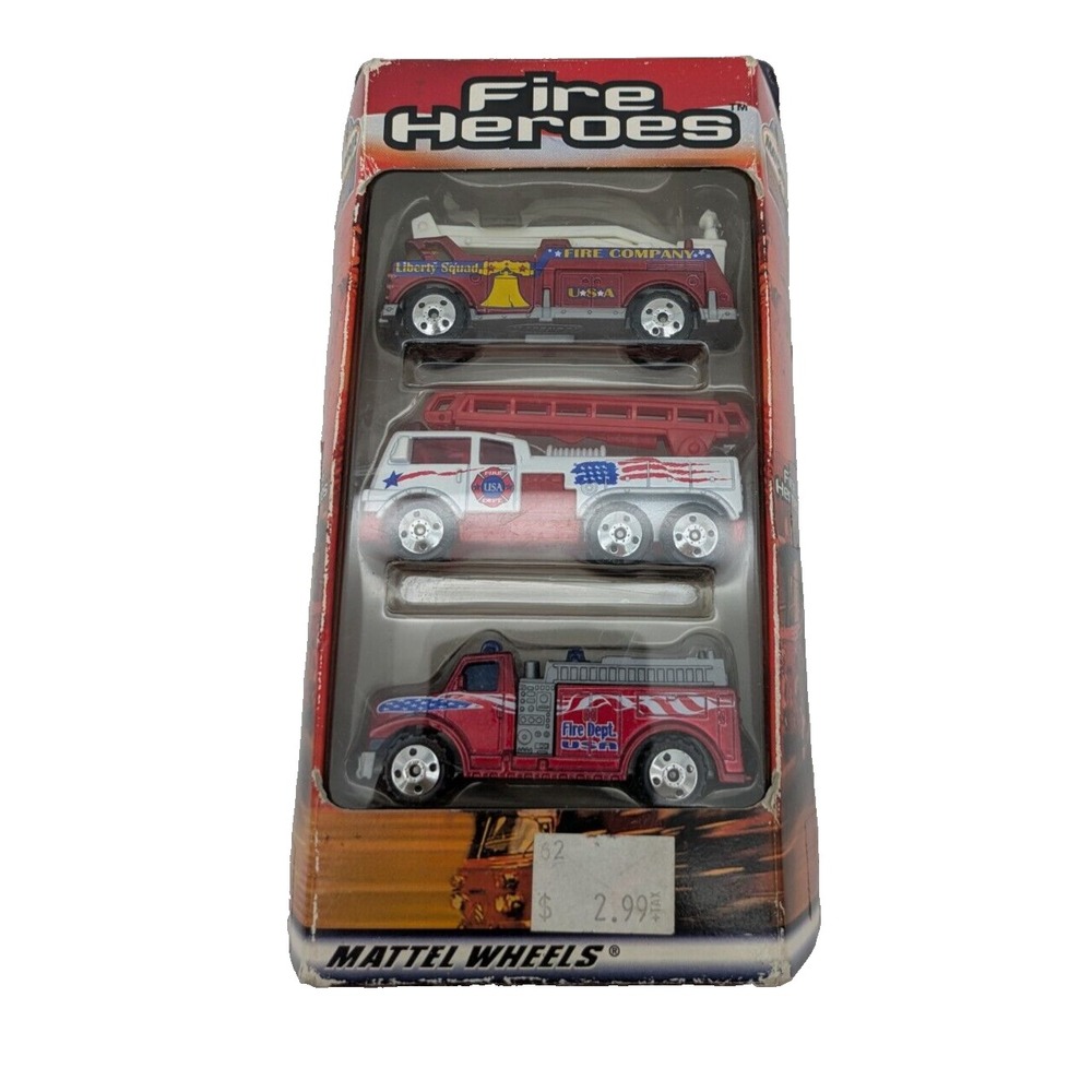 VTG Mattel Matchbox Hero City Fire Heroes 3-Pack Diecast Fire Trucks 2002 NIB